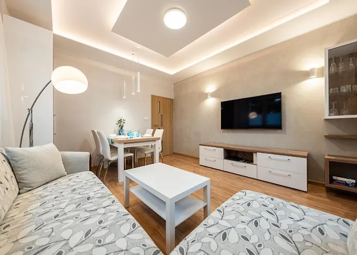 Apartment Bluebird Katowice Near Spodek Mck & City Center