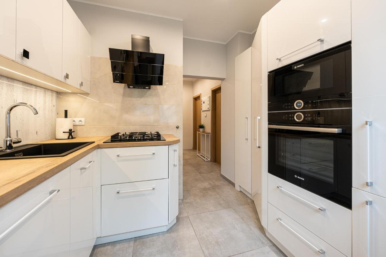 Apartment Bluebird Near Spodek Mck & Center *